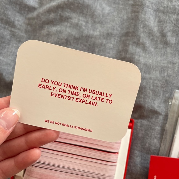 We're not really strangers card game - Picture 4 of 5